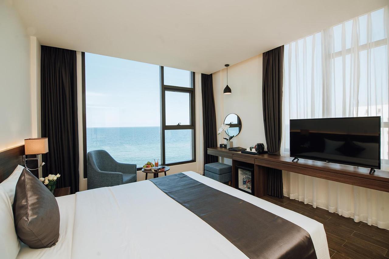 เฟืองบัก ลักชัวรี โฮเทล กวางบิญ Hotel ด่งเฮ้ย ภายนอก รูปภาพ