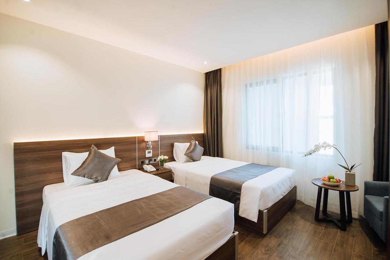เฟืองบัก ลักชัวรี โฮเทล กวางบิญ Hotel ด่งเฮ้ย ภายนอก รูปภาพ